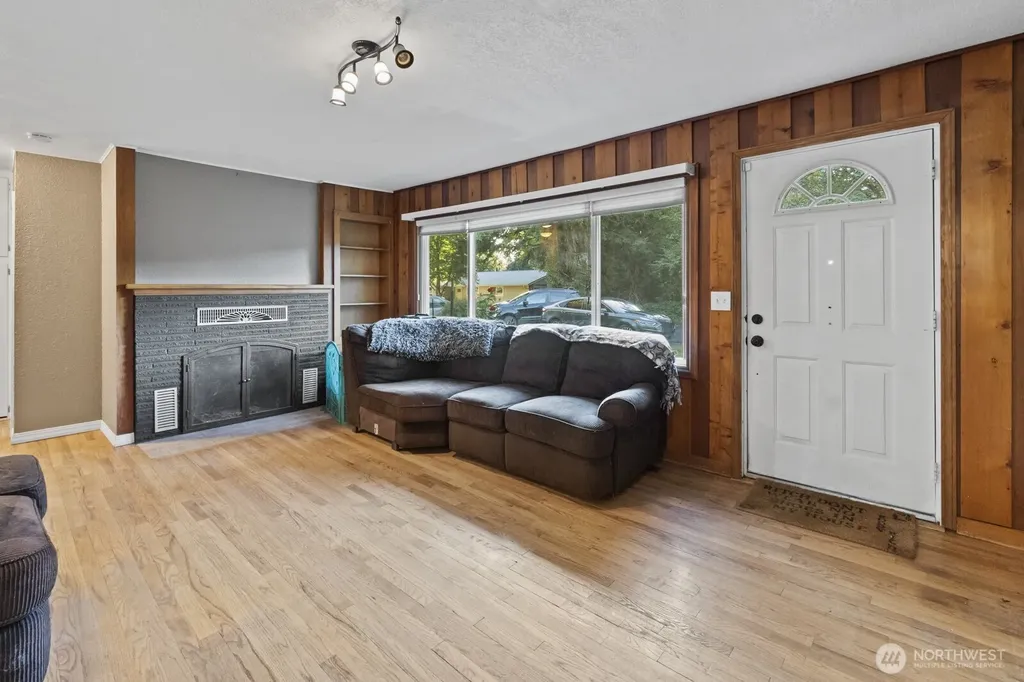 4708 Delta Lane SE Tumwater WA 98501