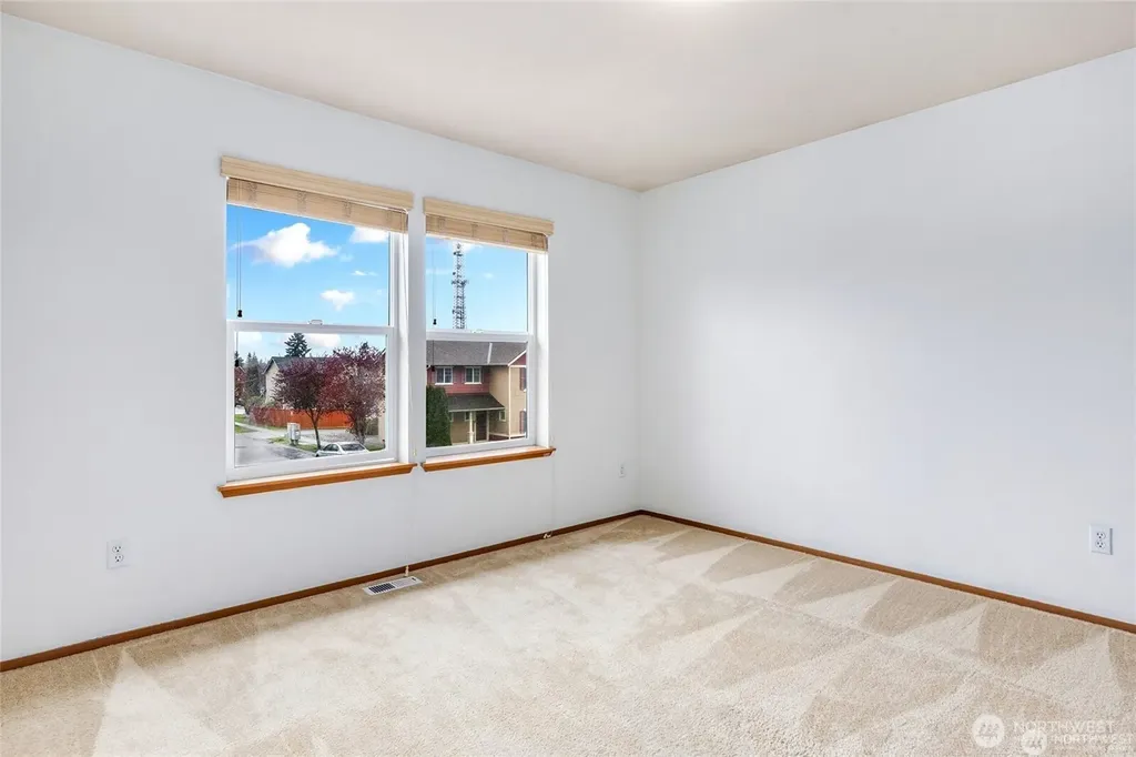 4023 153rd Place SE Bothell WA 98012