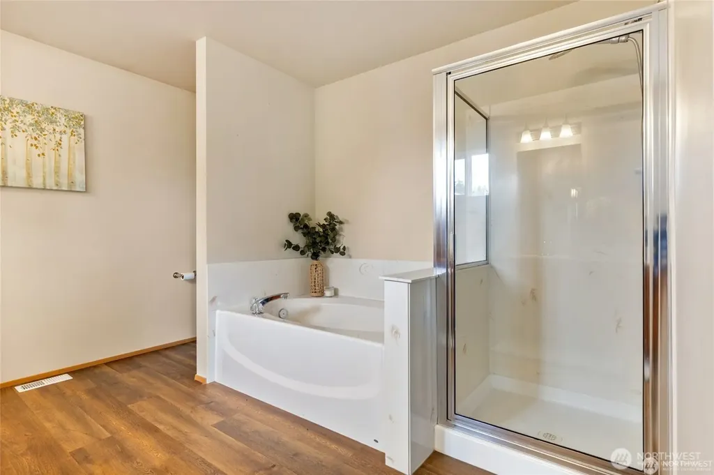 4023 153rd Place SE Bothell WA 98012