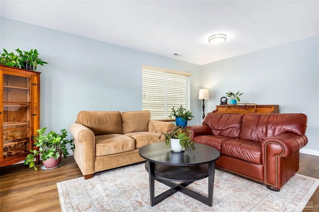 4023 153rd Place SE Bothell WA 98012
