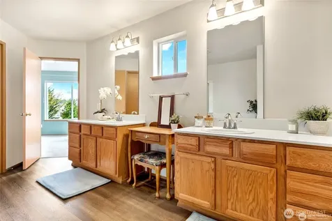 4023 153rd Place SE Bothell WA 98012