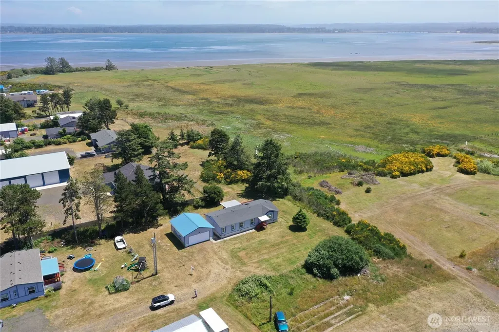 509 E Pacific Avenue Westport WA 98595