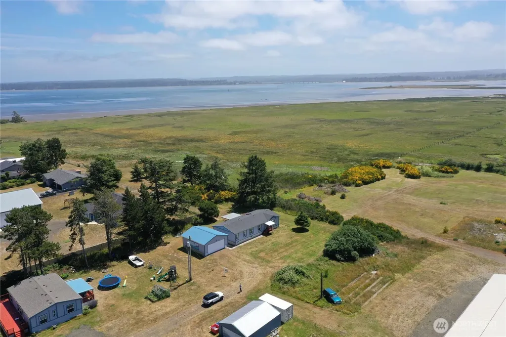 509 E Pacific Avenue Westport WA 98595