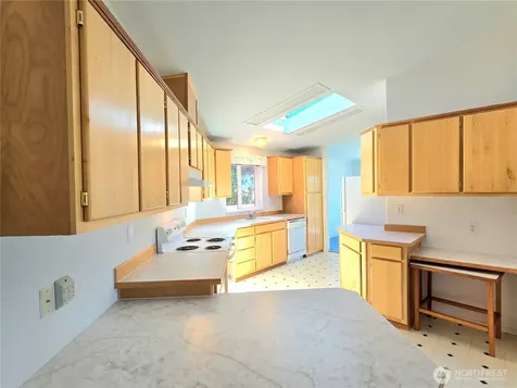 509 E Pacific Avenue Westport WA 98595