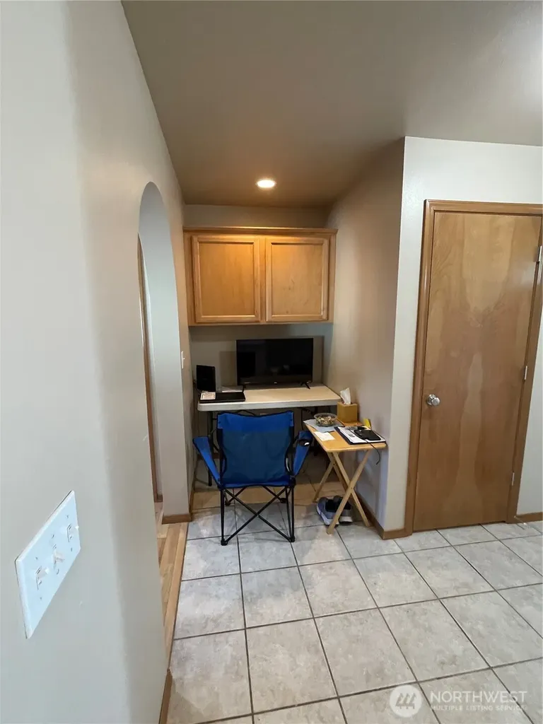 6209 25th Street NE Tacoma WA 98422
