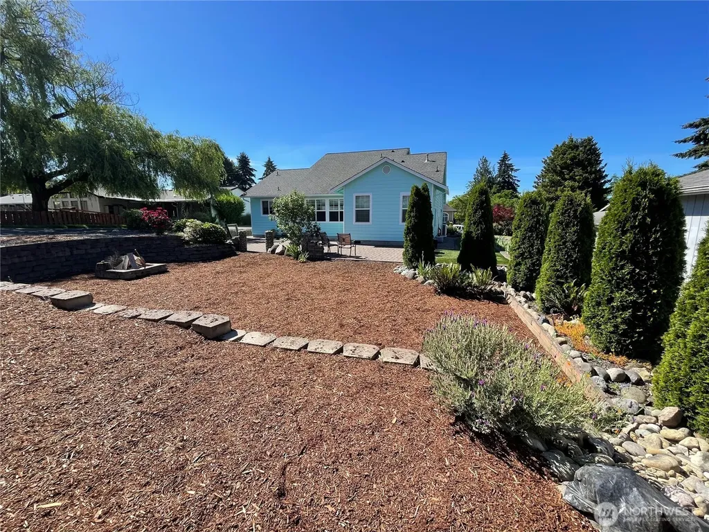 6209 25th Street NE Tacoma WA 98422