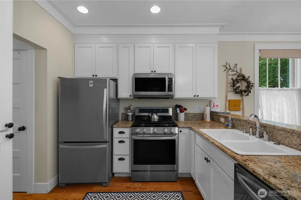 25 Lupine Lane Pacific Beach WA 98571