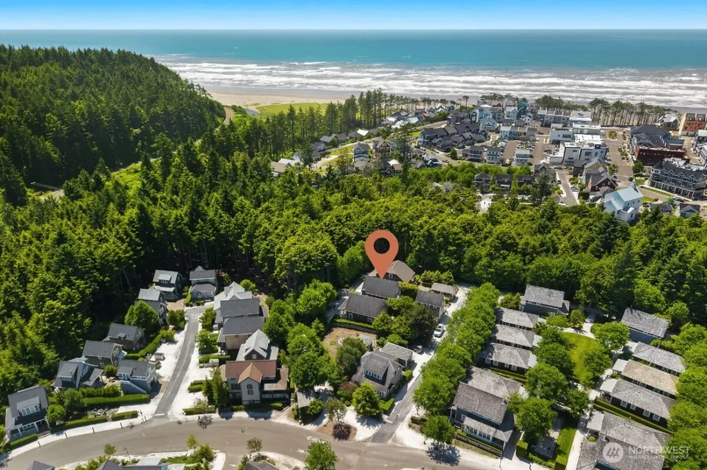 25 Lupine Lane Pacific Beach WA 98571
