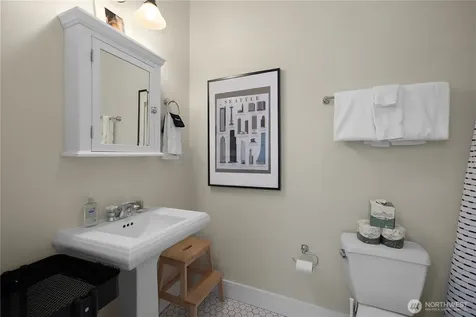 25 Lupine Lane Pacific Beach WA 98571