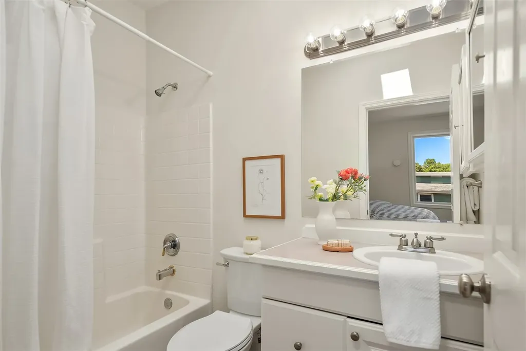 3610 36th Avenue S Seattle WA 98144