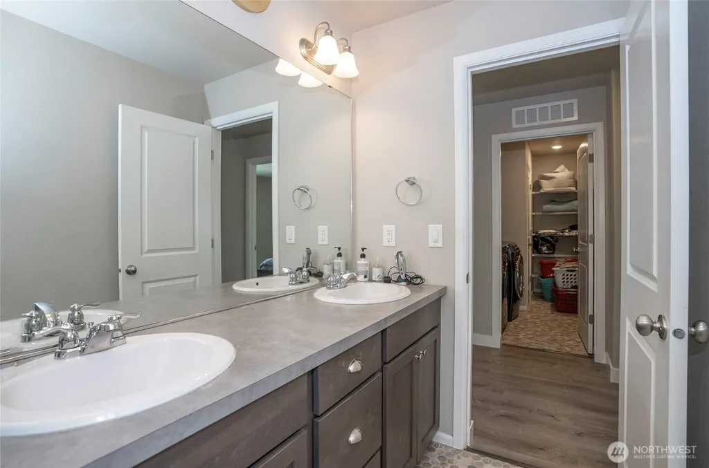 3234 Hanna Drive NE Lacey WA 98516