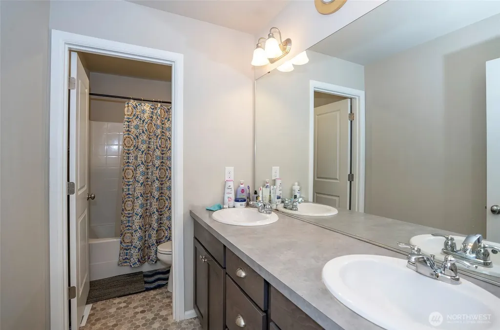 3234 Hanna Drive NE Lacey WA 98516