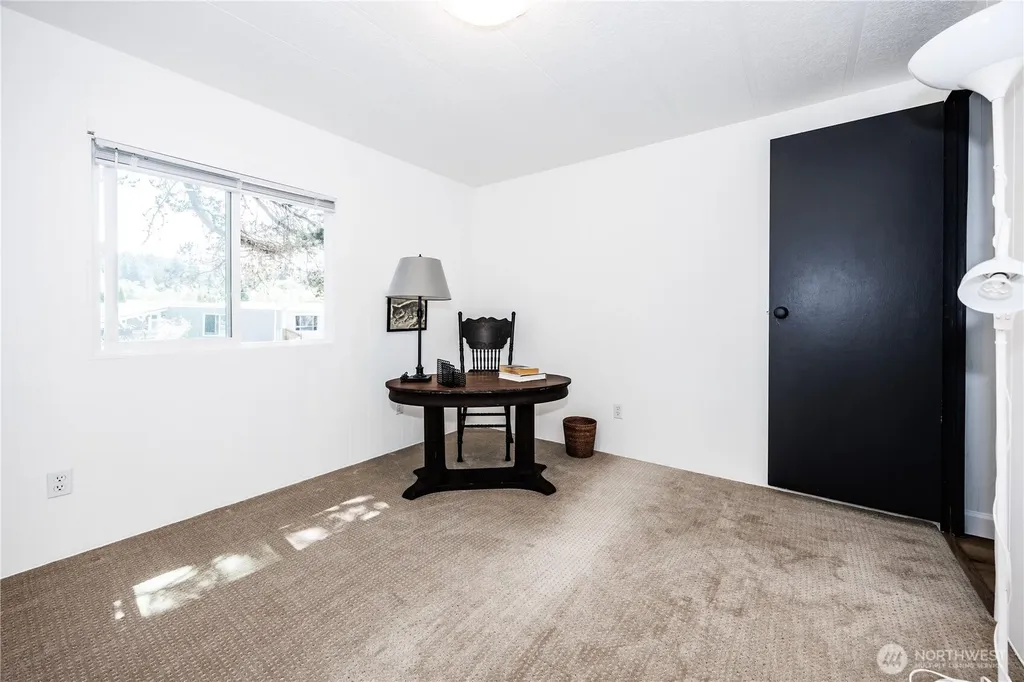 2400 Donovan Avenue Bellingham WA 98225