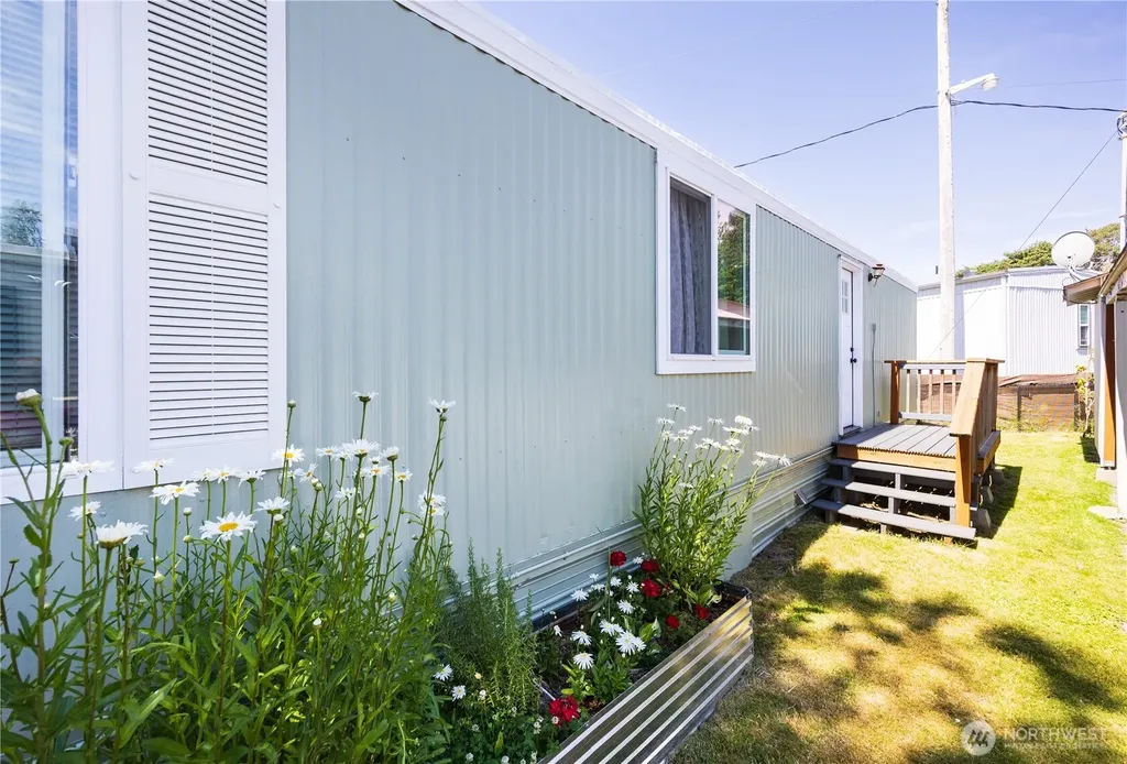 2400 Donovan Avenue Bellingham WA 98225