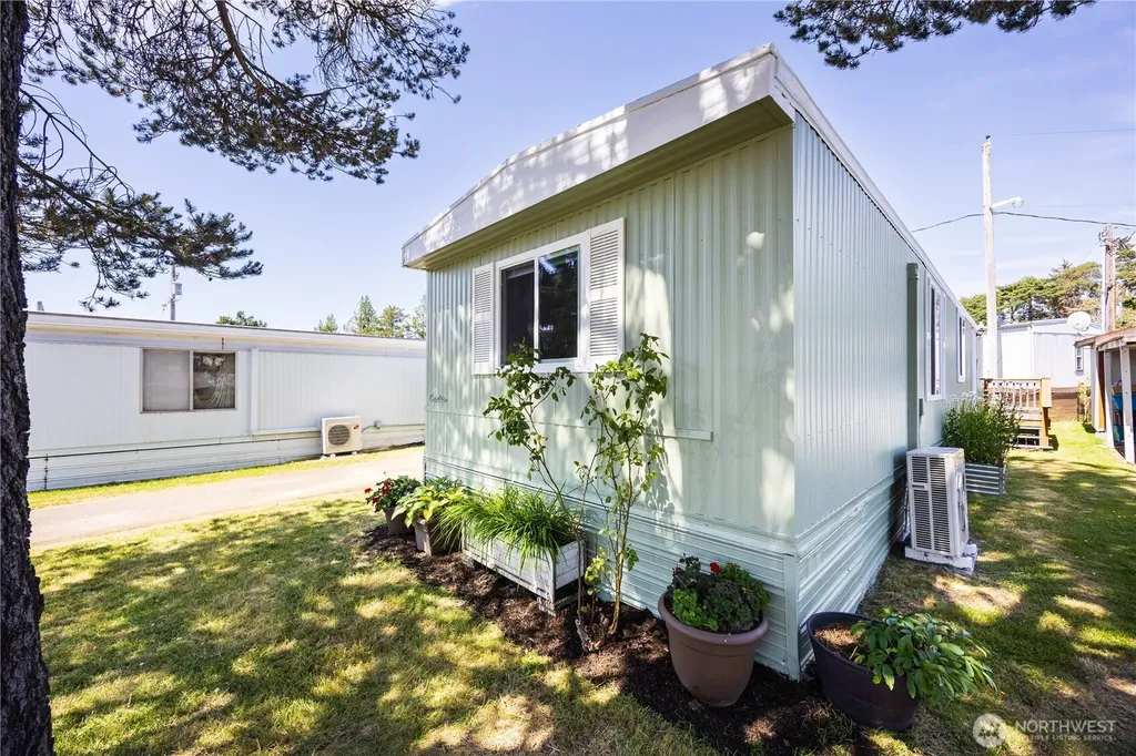 2400 Donovan Avenue Bellingham WA 98225