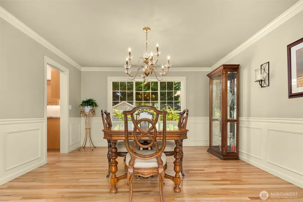 2714 232nd Place SE Sammamish WA 98075