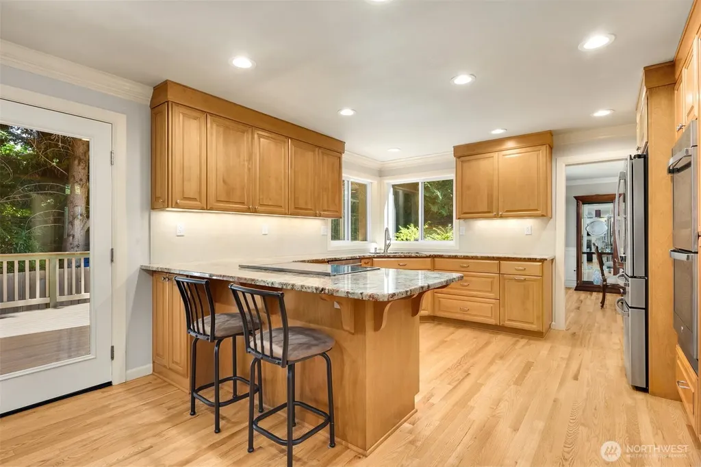 2714 232nd Place SE Sammamish WA 98075