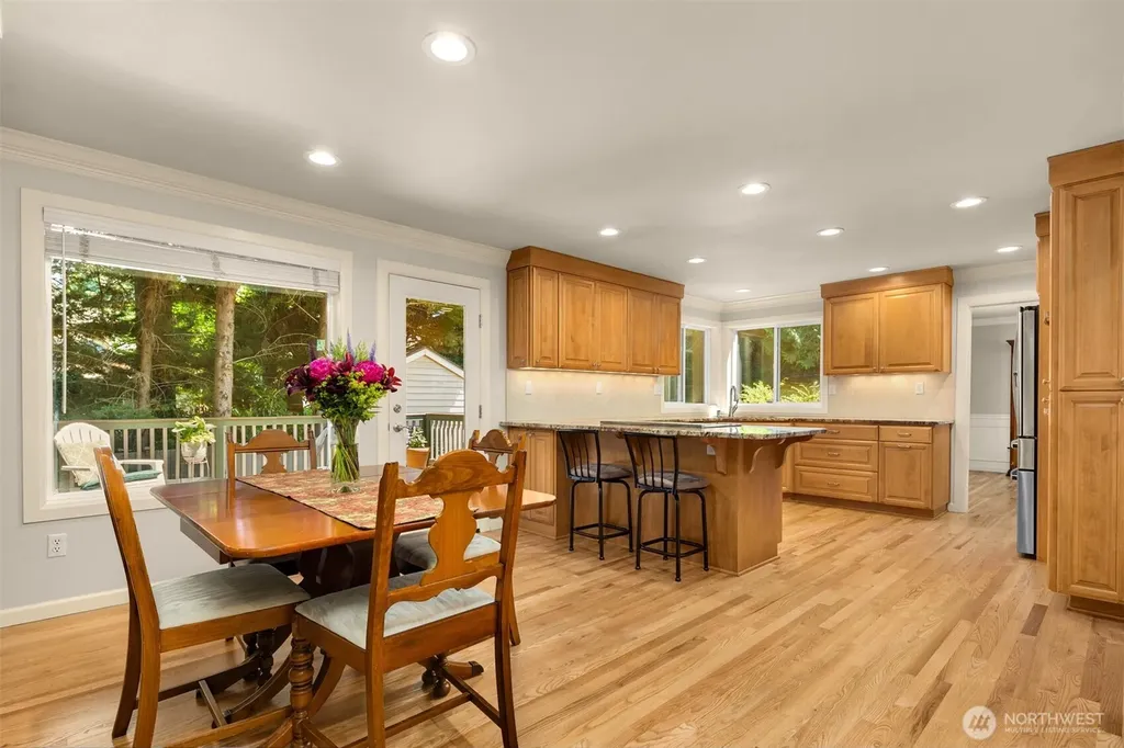 2714 232nd Place SE Sammamish WA 98075