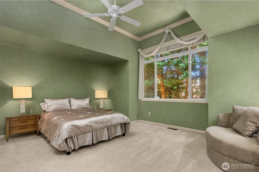 2714 232nd Place SE Sammamish WA 98075