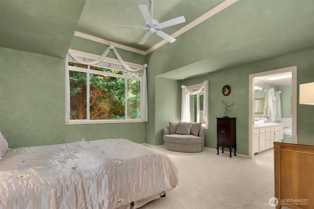 2714 232nd Place SE Sammamish WA 98075