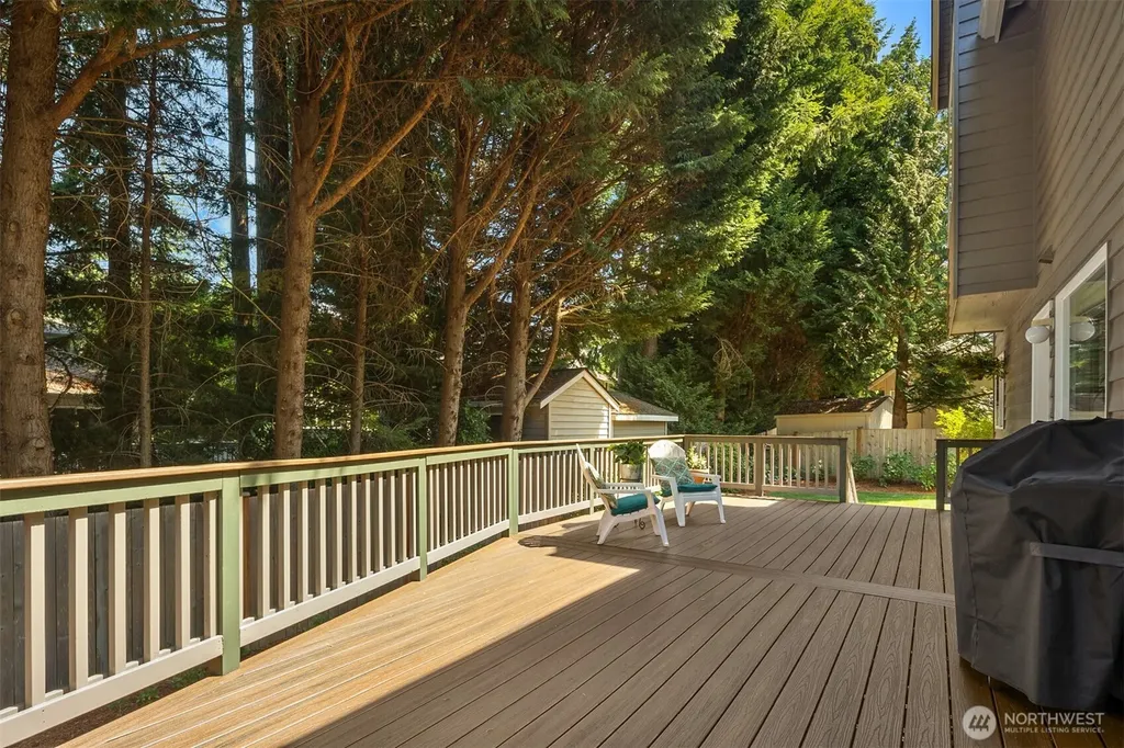 2714 232nd Place SE Sammamish WA 98075