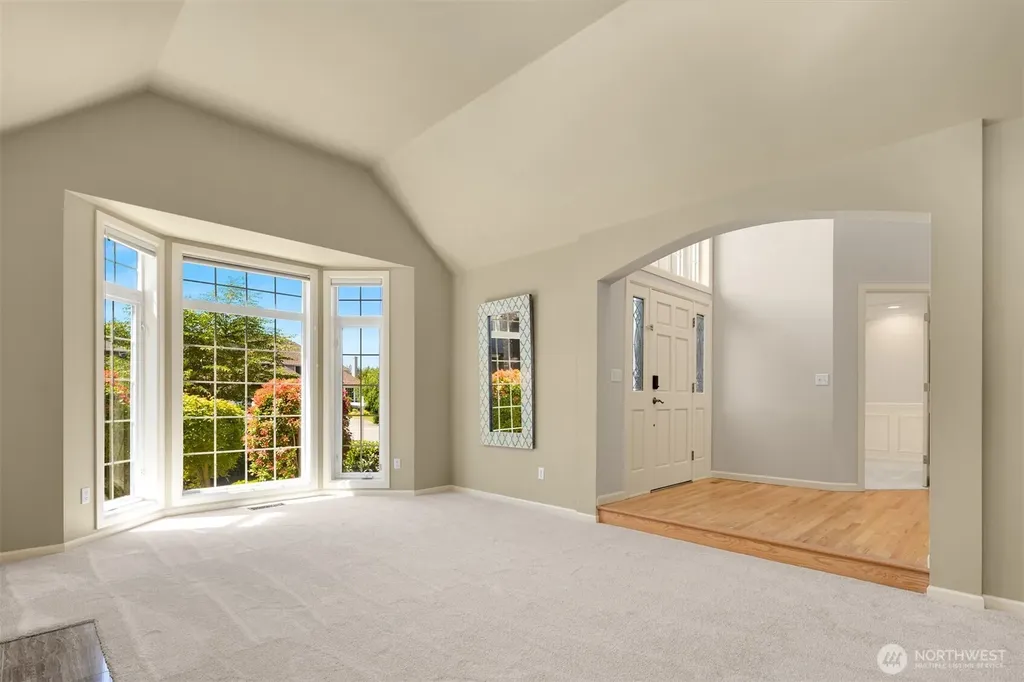 2714 232nd Place SE Sammamish WA 98075