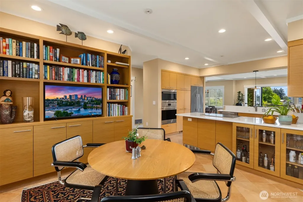 470 Wood Avenue SW Bainbridge Island WA 98110