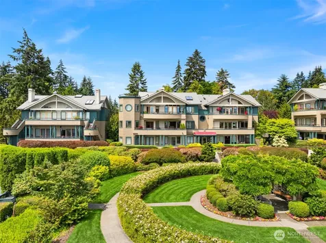 470 Wood Avenue SW Bainbridge Island WA 98110