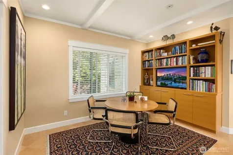 470 Wood Avenue SW Bainbridge Island WA 98110