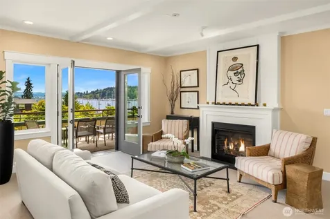 470 Wood Avenue SW Bainbridge Island WA 98110