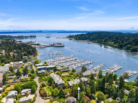 470 Wood Avenue SW Bainbridge Island WA 98110