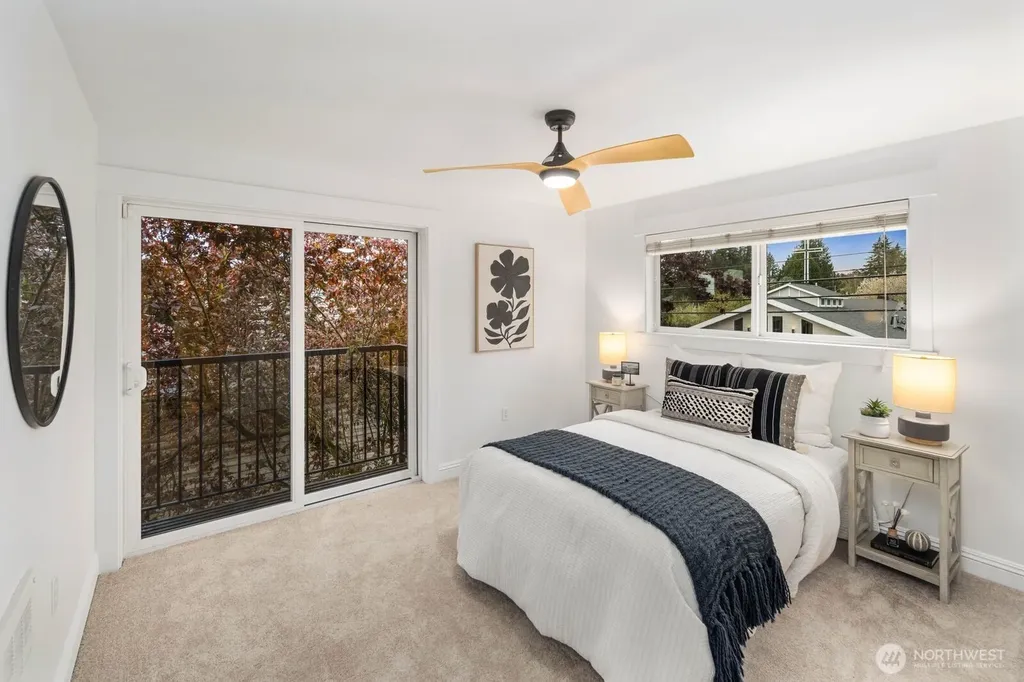 337 N 105th Street Seattle WA 98133