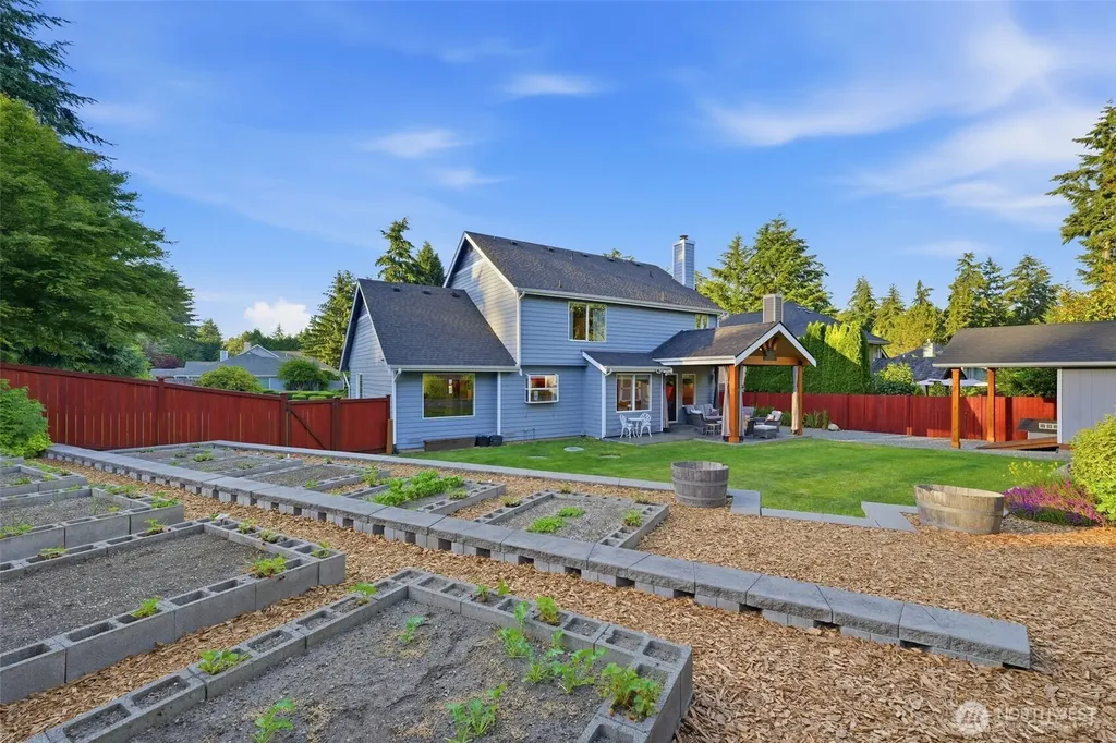 1606 38th Street NW Gig Harbor WA 98335