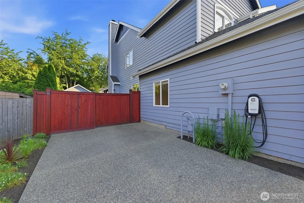 1606 38th Street NW Gig Harbor WA 98335