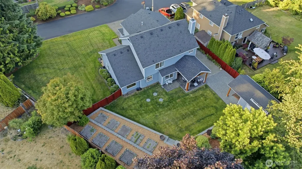 1606 38th Street NW Gig Harbor WA 98335