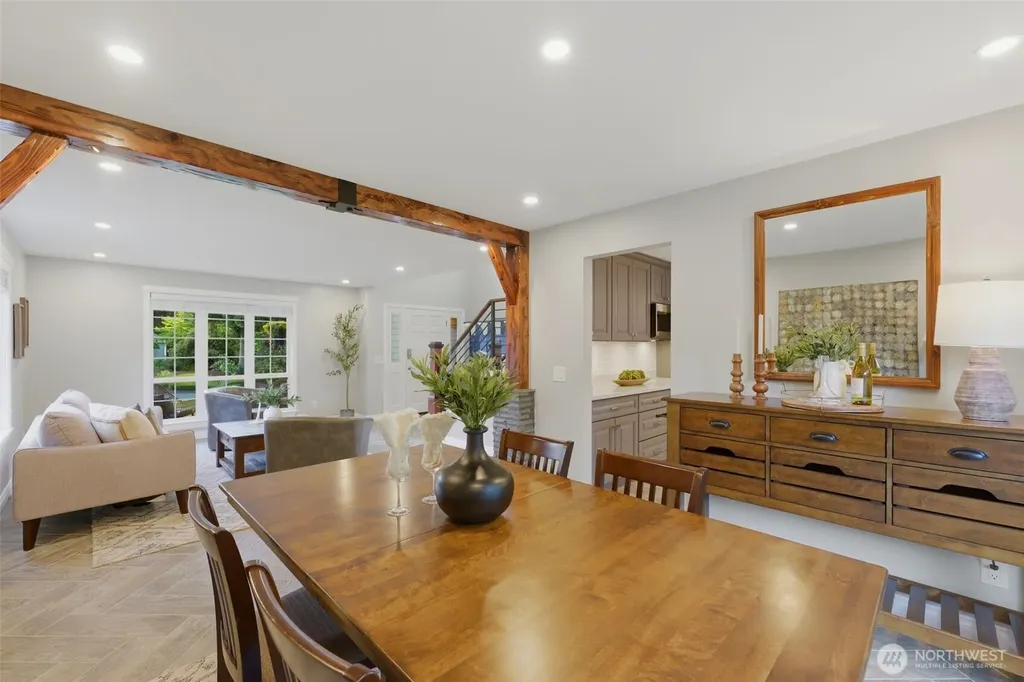 1606 38th Street NW Gig Harbor WA 98335