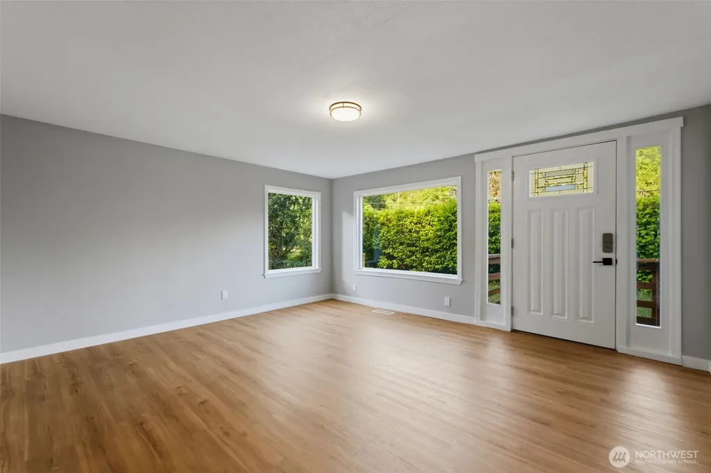 1910 Corbet Drive NW Bremerton WA 98312