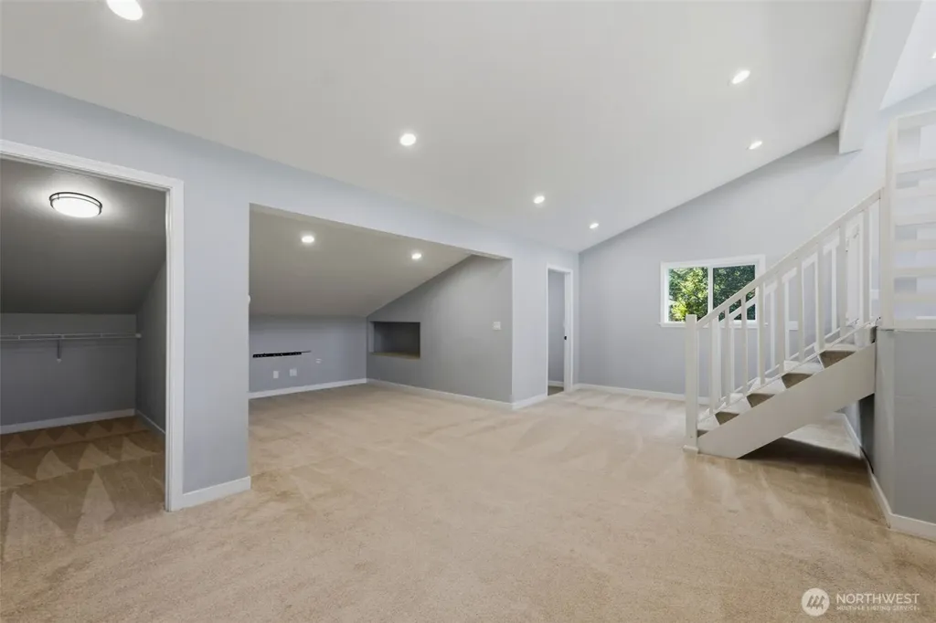 1910 Corbet Drive NW Bremerton WA 98312