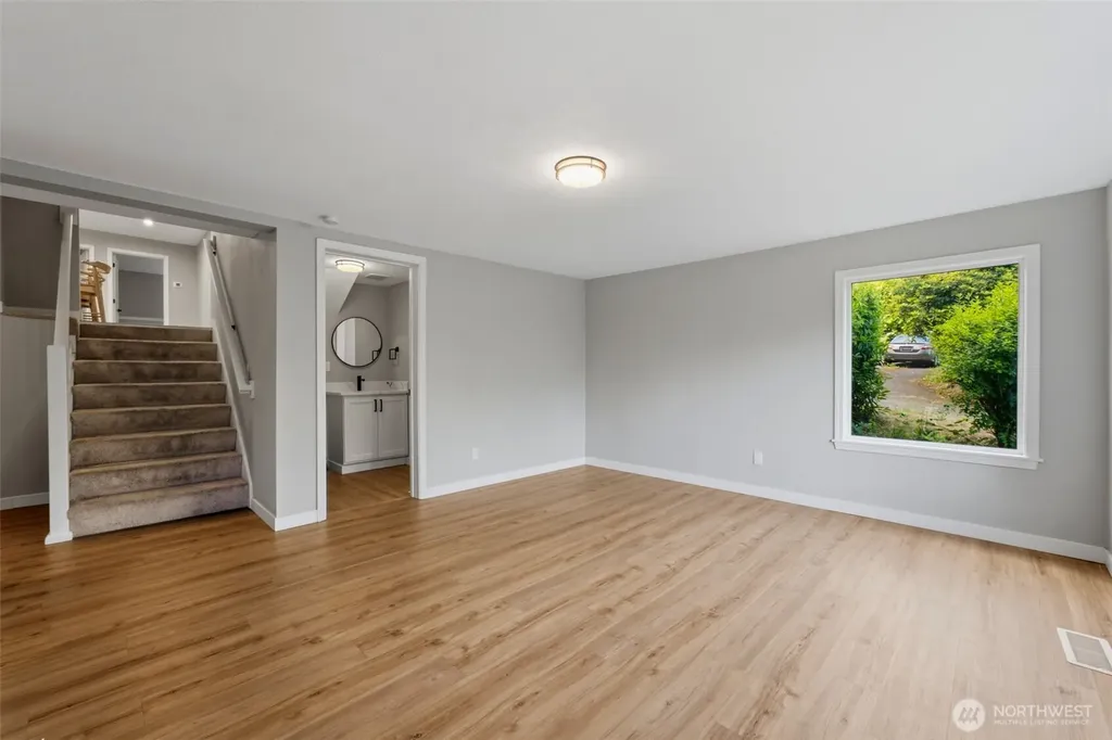 1910 Corbet Drive NW Bremerton WA 98312