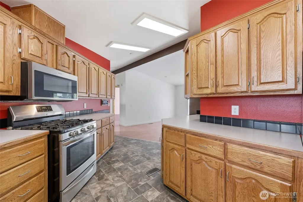 11425 Patsy Drive SE Olympia WA 98501