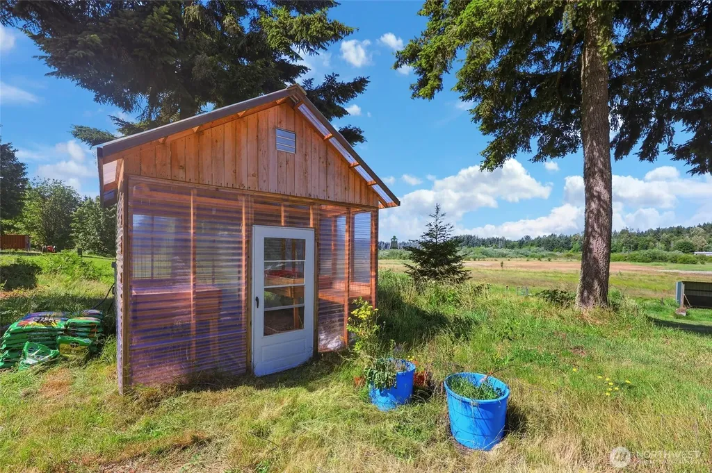 11425 Patsy Drive SE Olympia WA 98501
