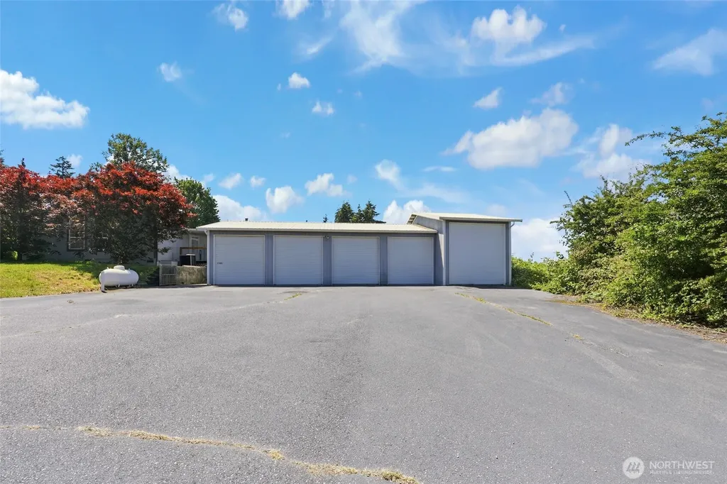 11425 Patsy Drive SE Olympia WA 98501