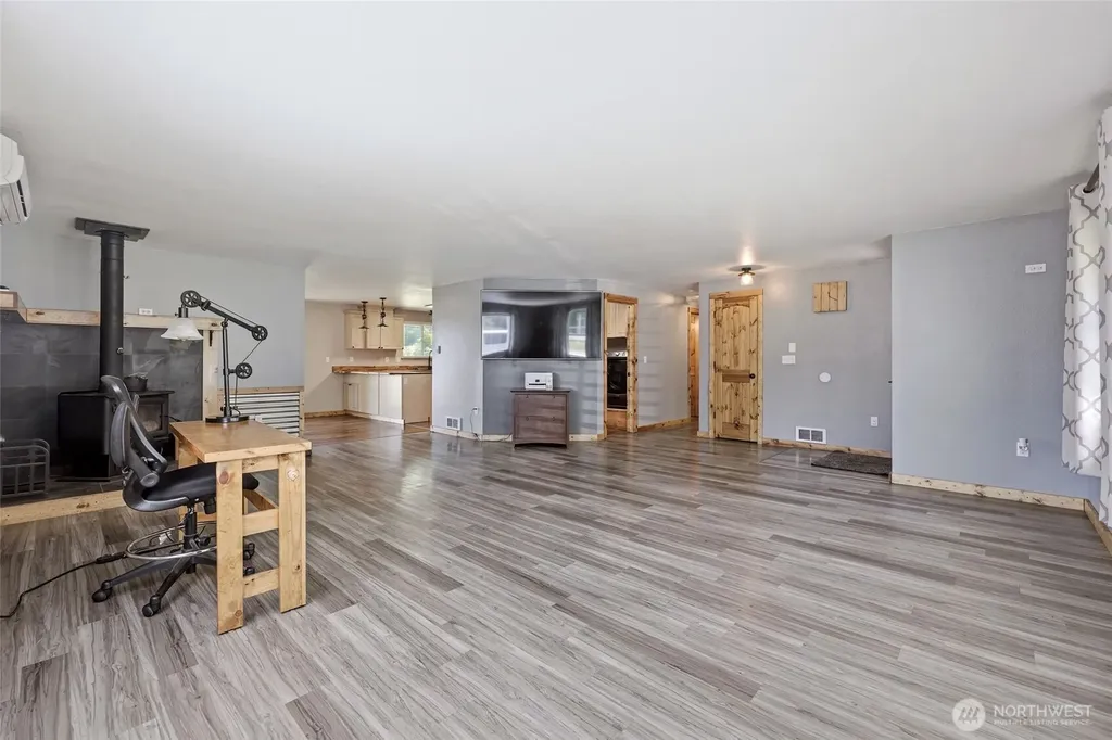 11425 Patsy Drive SE Olympia WA 98501