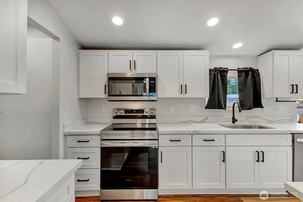 23518 118th Street Ct E Buckley WA 98321