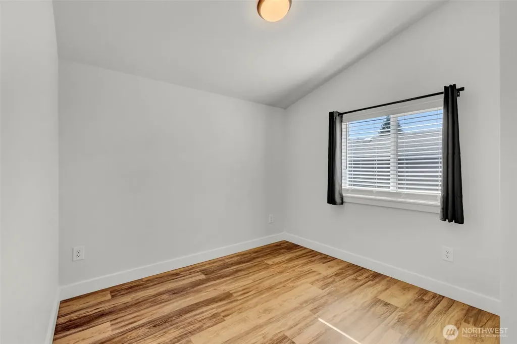 23518 118th Street Ct E Buckley WA 98321