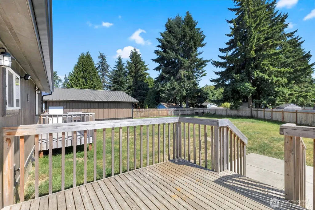 23518 118th Street Ct E Buckley WA 98321