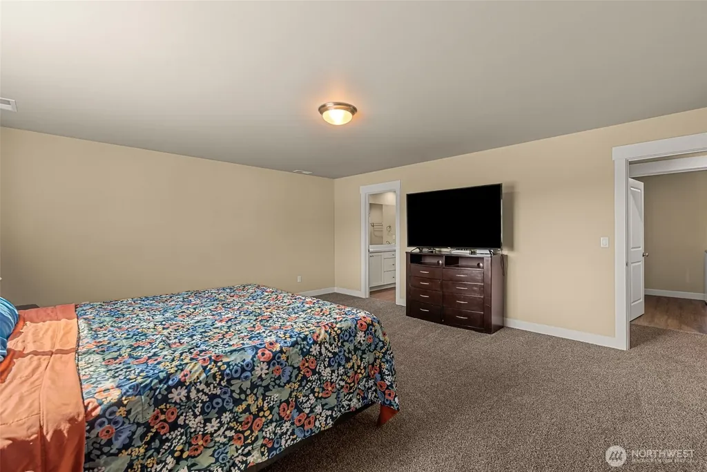 130 S Mystical Avenue East Wenatchee WA 98802