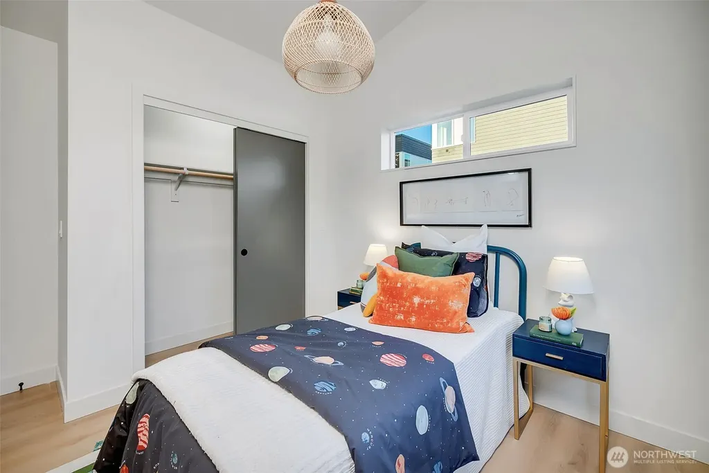 4411 S Holly Street Seattle WA 98118