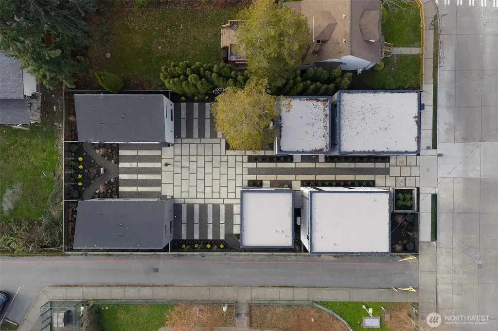 4411 S Holly Street Seattle WA 98118