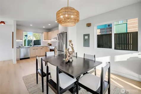4411 S Holly Street Seattle WA 98118